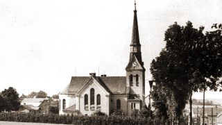 Kirche-aussen-alt-01